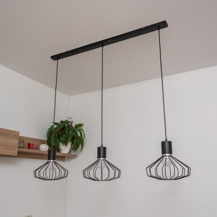 Lustr na lanku SOLANO 3xE27/15W/230V černá/lesklý chrom
