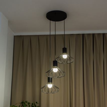 Lustr na lanku SOLANO 3xE27/15W/230V černá/zlatá