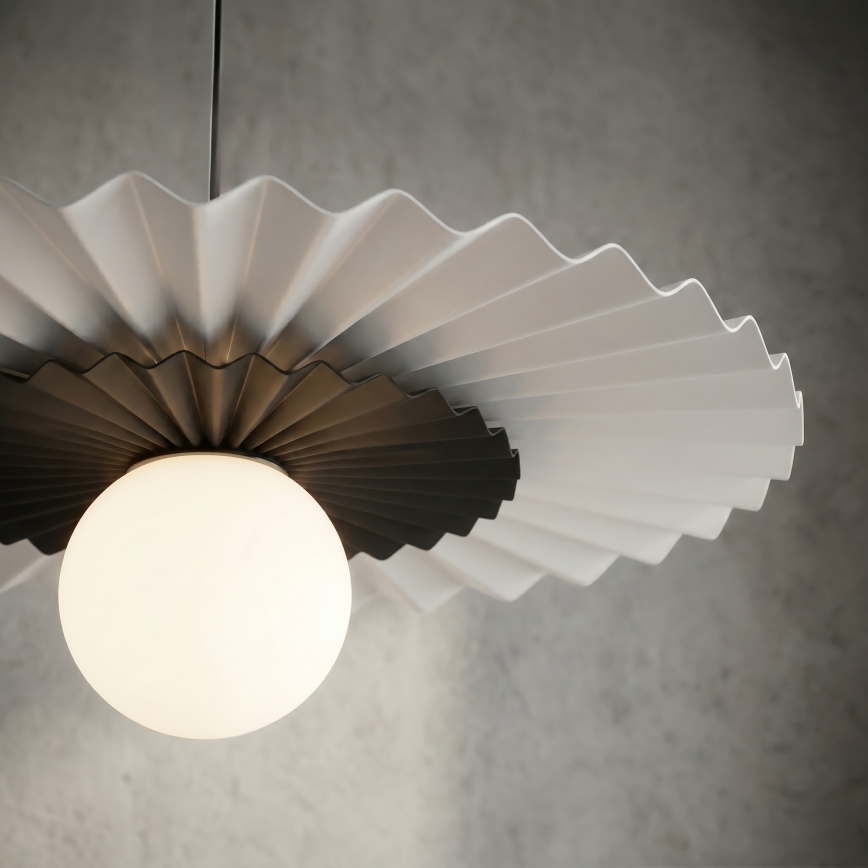 Lustr na lanku UMBRA 1xG9/8W/230V černá/bílá