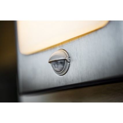 LED Venkovní svítidlo se senzorem FACE LED/13W/230V IP44