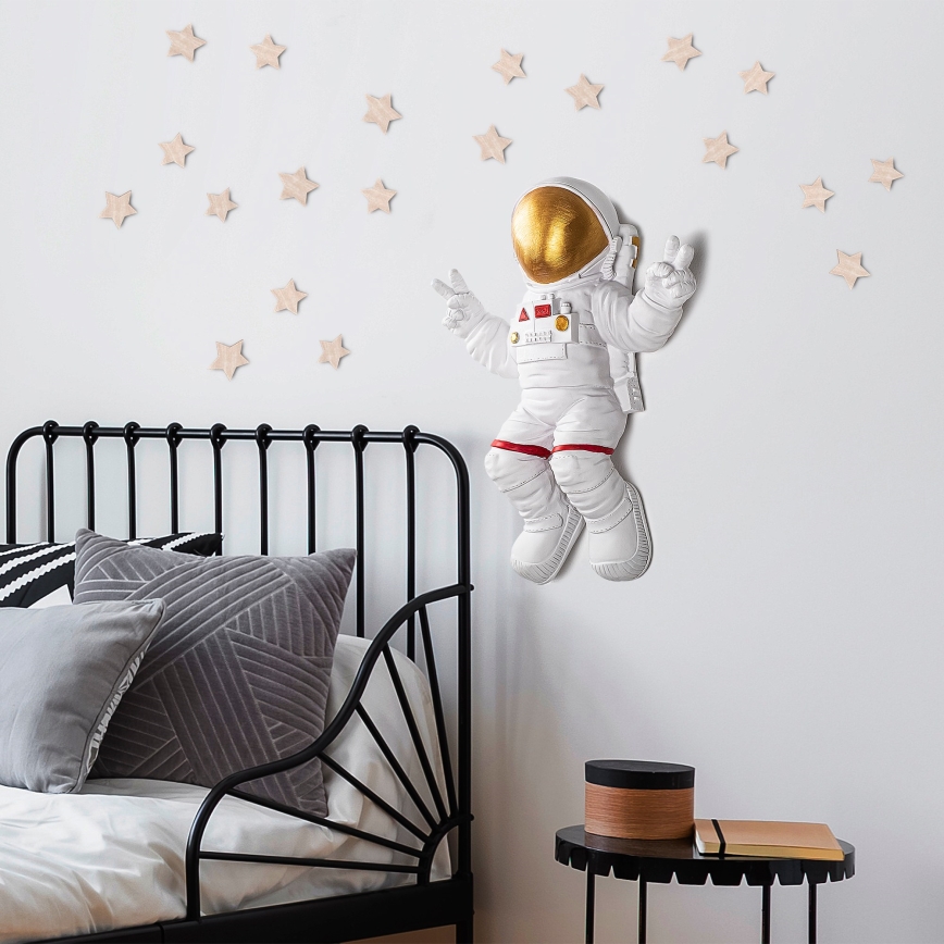Nástěnná dekorace 47x35 cm astronaut zlatá
