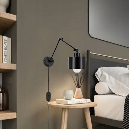 Nástěnná lampa 1xE27/20W/230V černá