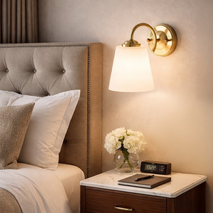 Nástěnná lampa PAFOS 1xE27/15W/230V zlatá