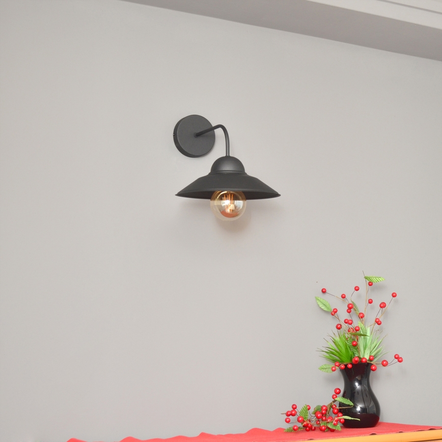 Nástěnná lampa SORAPIS 1xE27/15W/230V černá