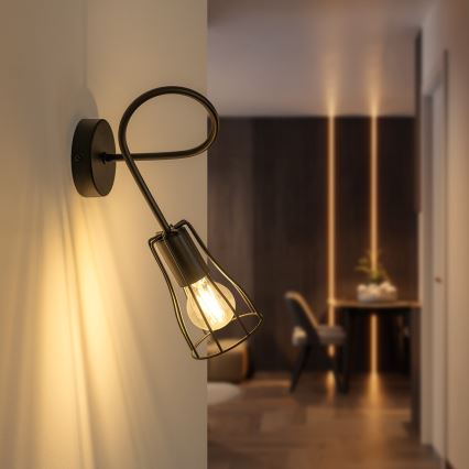 Nástěnná lampička OXFORD 1xE27/15W/230V