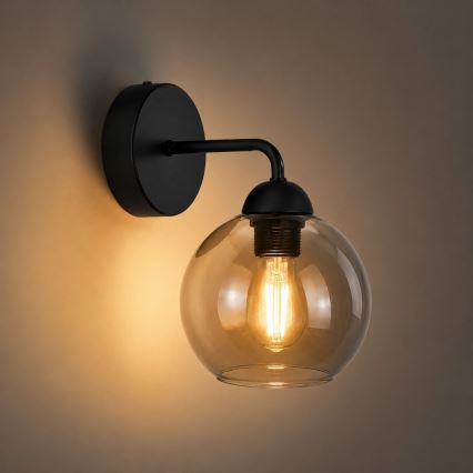 Nástěnné svítidlo OSMO 1xE27/60W/230V černá