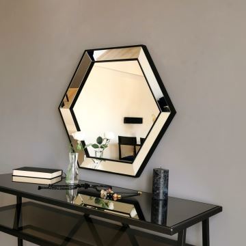 Nástěnné zrcadlo 61x70 cm stříbrná