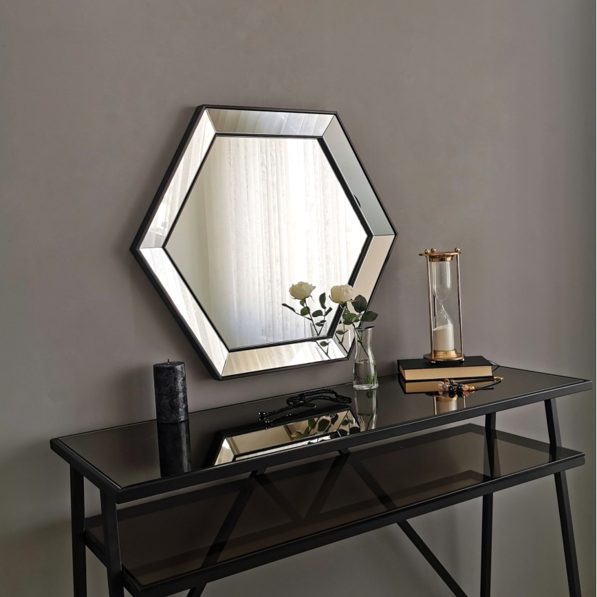 Nástěnné zrcadlo 61x70 cm stříbrná