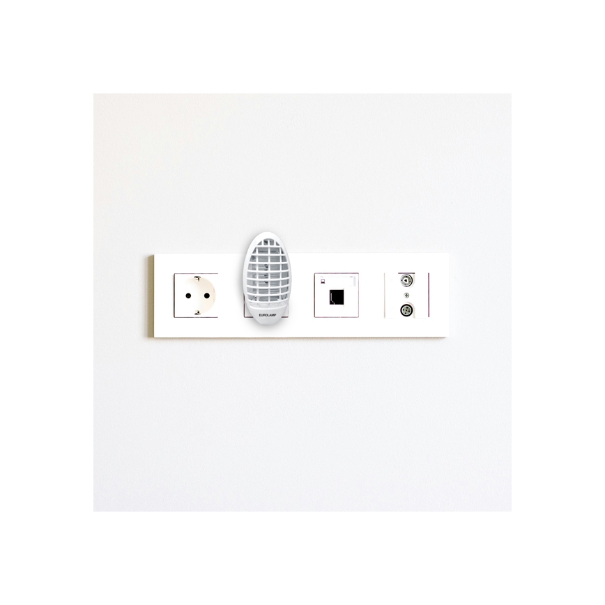 Odpuzovač hmyzu a komárů 1,5W/230V