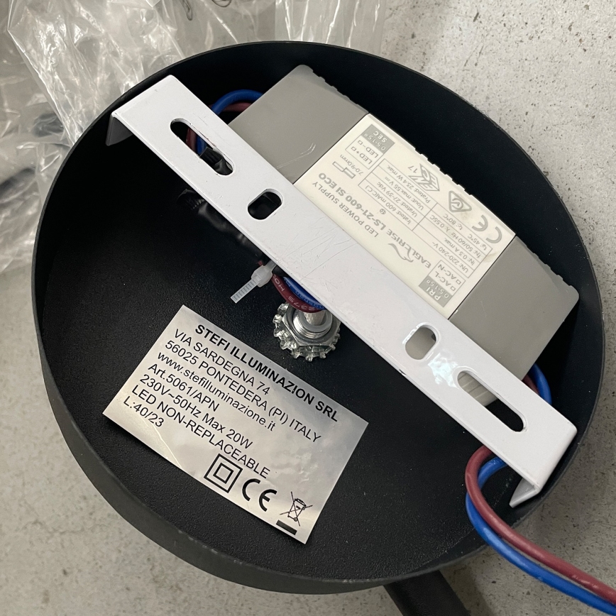 ONLI - LED Nástěnné svítidlo TWIST LED/6W/230V 4000K černá