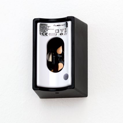 LED Nástěnné svítidlo VISAGIST 1xS14d/8W/230V černá