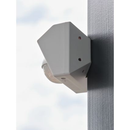 Osram - Venkovní solární senzor pohybu SMART+ 3,7V bílá IP65 Wi-Fi 800 mAh