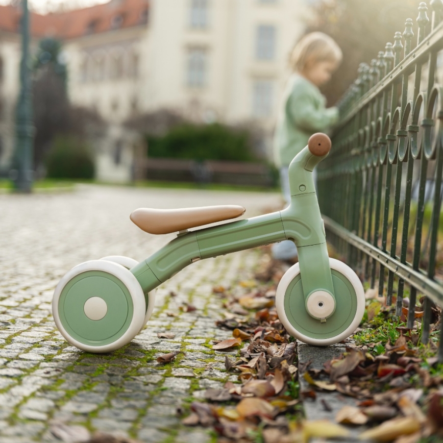 PETITE&MARS - Dětská tříkolka 3v1 BINGO Sage Leaf