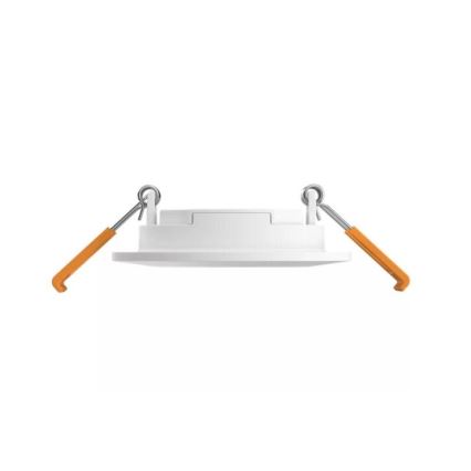 Philips - LED RGBW Stmívatelné koupelnové podhledové svítidlo Hue SLIM LED/8,3W/230V 2000-6500K IP44 bílá