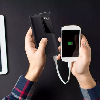 Power Bank s displejem 10000mAh/5V černá