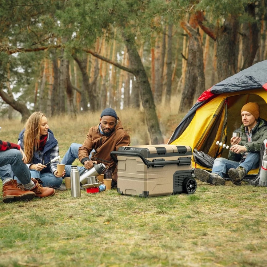 Přenosná autochladnička s LCD displejem 39 l 230V/12V/24V hnědá