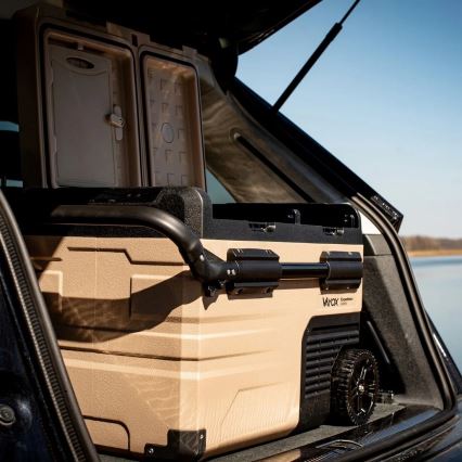 Přenosná autochladnička s LCD displejem 39 l 230V/12V/24V hnědá