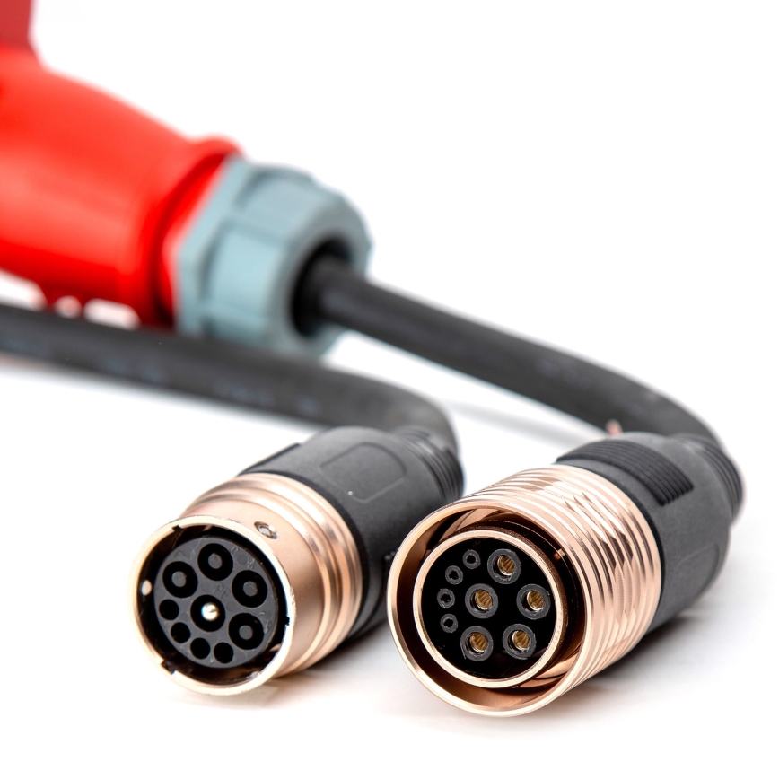 Přenosná nabíječka pro elektromobily se 4 adaptéry Type 2 32A/480V 22kW 7m IP67
