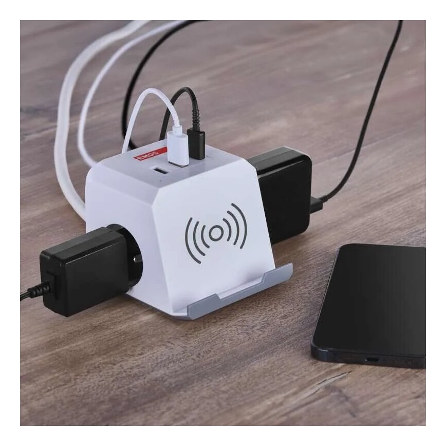 Prodlužovací kabel kostka s bezdrátovým nabíjením QI 2Z +2xUSB-A+1xUSB-C 2m bílá