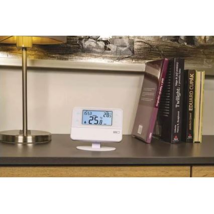 Programovatelný termostat 230V + 2xAA