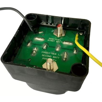 Propojovač baterií 12V/140A