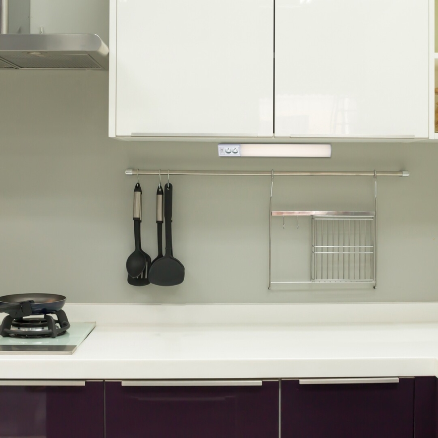 Rabalux - LED Podlinkové svítidlo se zásuvkami LED/15W/230V 4000K 70 cm bílá