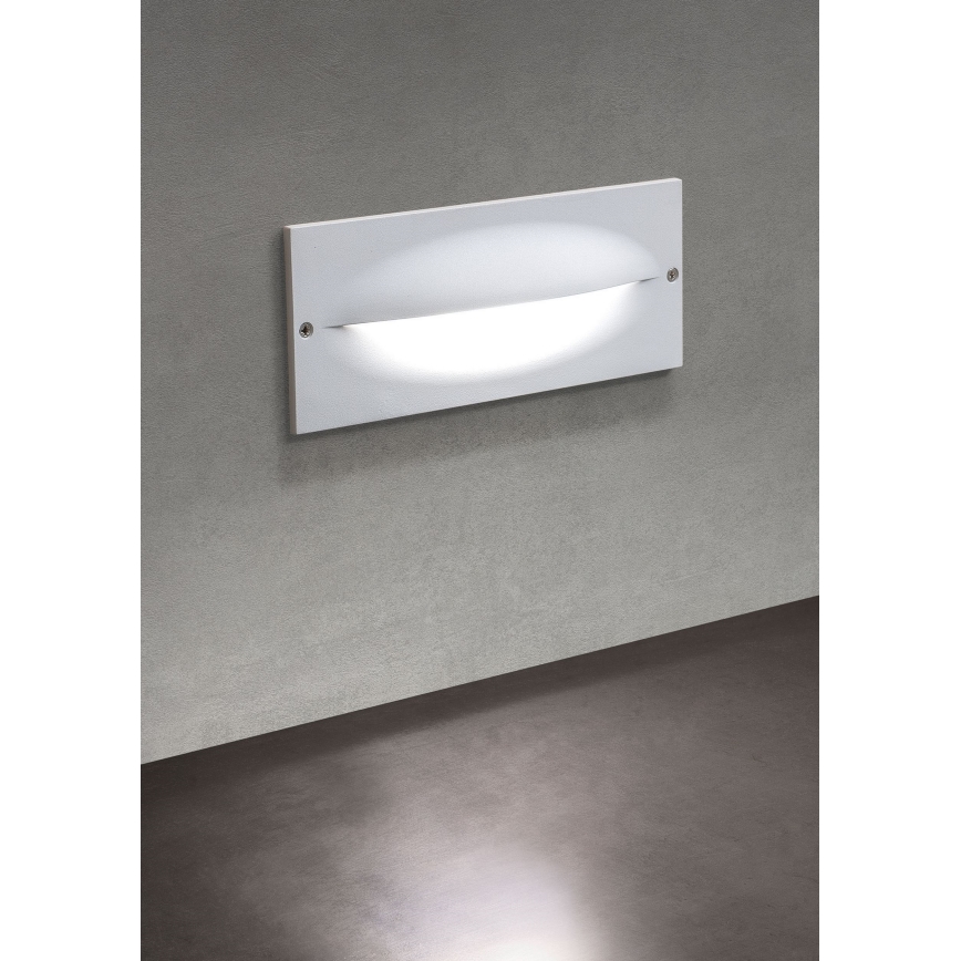 Redo 90009 - LED Venkovní orientační svítidlo TAMPA LED/11W/230V IP54 bílá