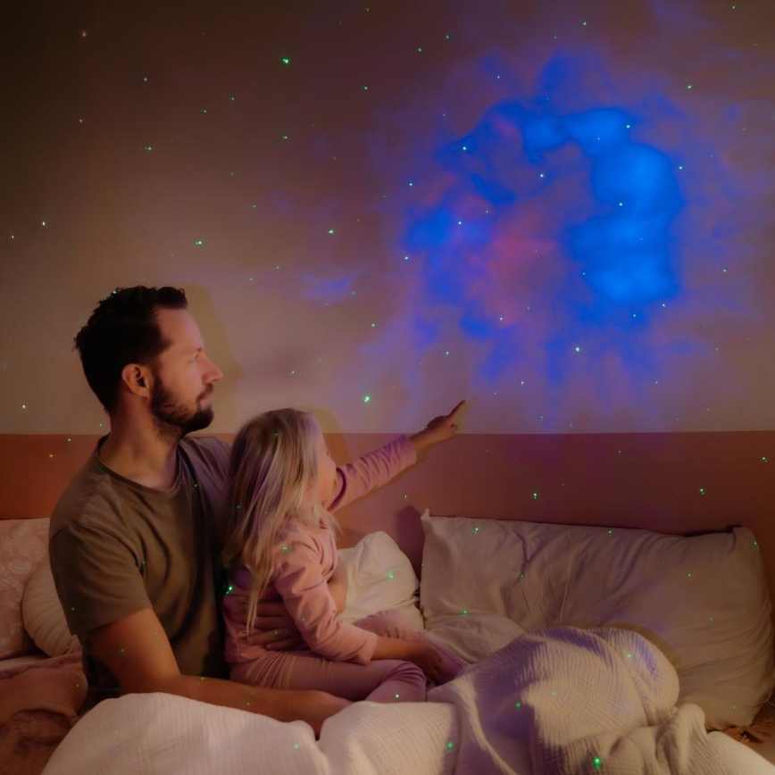 LED Dětský projektor 230V astronaut 12,5 cm + dálkové ovládání