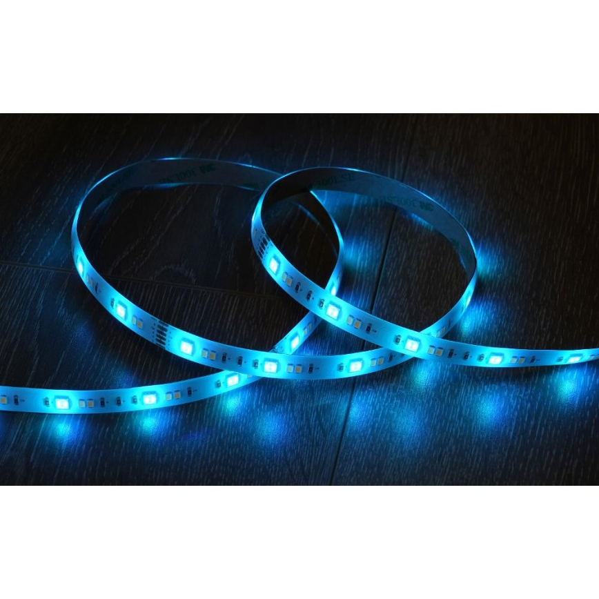 LED RGBW Chytrý stmívatelný pásek 5m LED/230V 2700-6500K Wi-Fi Tuya + dálkové ovládání