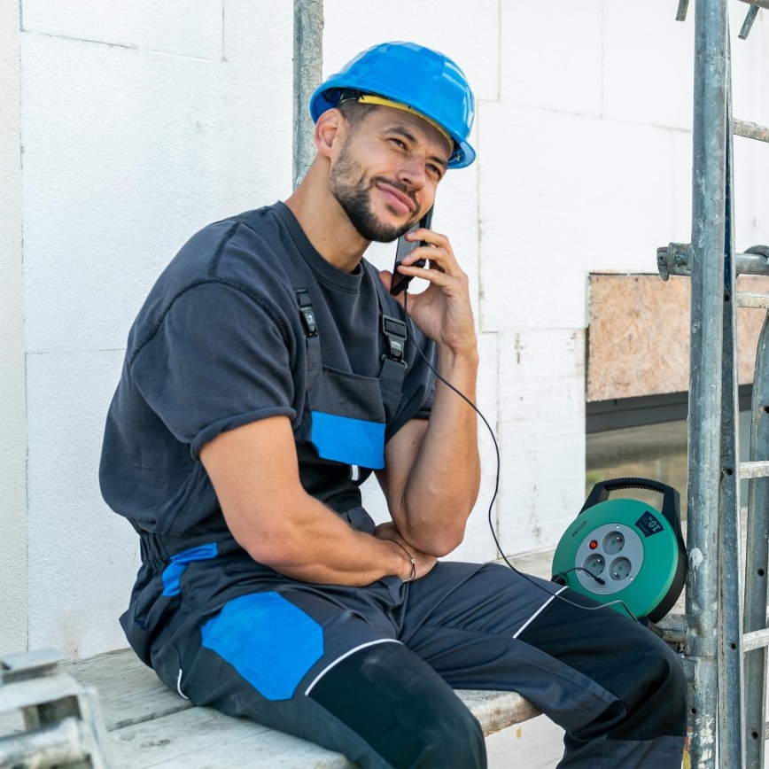 Retlux - Prodlužovací kabel na bubnu 3Z Typ E 10m zelená/černá