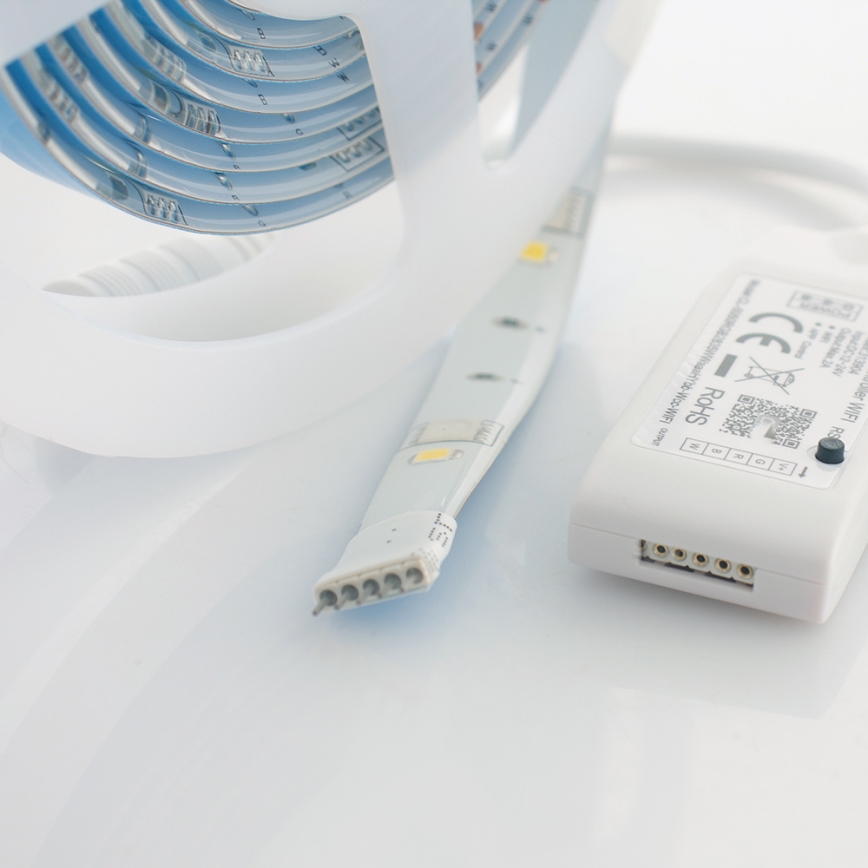 RGB LED Stmívatelný venkovní pásek Wi-Fi LED/6,5W/230V IP65 2 m Tuya