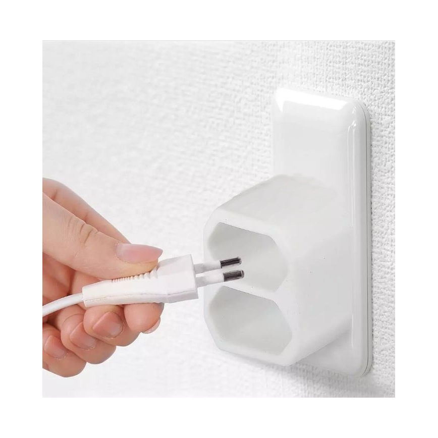 Rozbočovací zásuvka 2x2,5A/230V