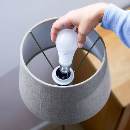 SADA 2x LED Stmívatelná žárovka A60 E27/8W/230V 2700-6500K CRI 90 Wi-Fi - WiZ