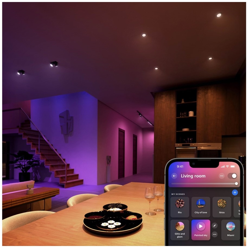 SADA 4x LED RGBW Stmívatelná žárovka Philips Hue WHITE AND COLOR AMBIANCE GU5,3/MR16/6,3W/12V 2000-6500K