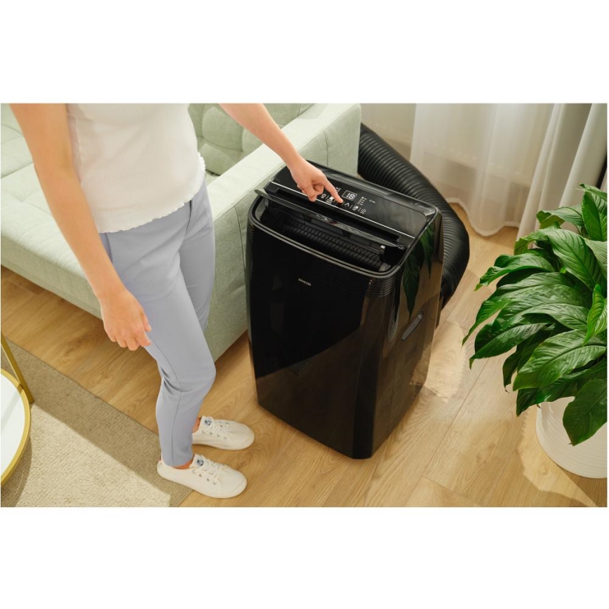 Sencor - Chytrá mobilní klimatizace 4v1 včetně kompletního příslušenství 900W/230V 9000 BTU Wi-Fi černá + dálkové ovládání
