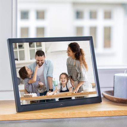 Sencor - Digitální fotorámeček 15,4 s reproduktorem 230V černá + dálkové ovládání