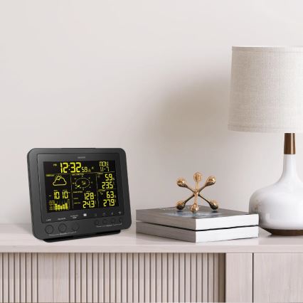 Sencor - Profesionální meteostanice s barevným LCD displejem 5V/1xCR2032 + 3xAA