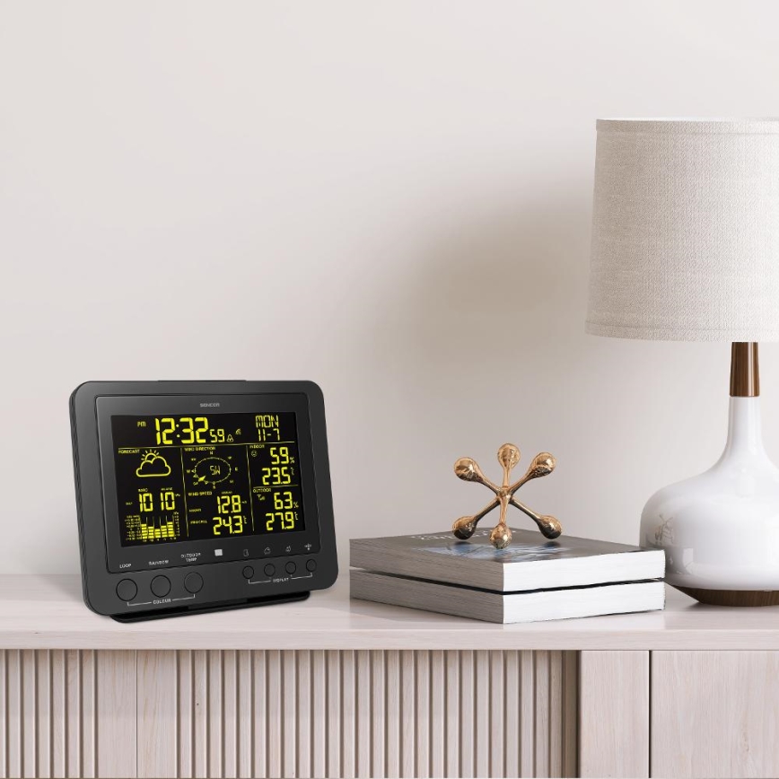 Sencor - Profesionální meteostanice s barevným LCD displejem 5V/1xCR2032 + 3xAA
