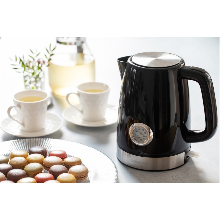 Sencor - Rychlovarná konvice 1,7 l 2150W/230V černá