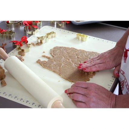 Silikonový kuchyňský vál TORO 52x42 cm krémová