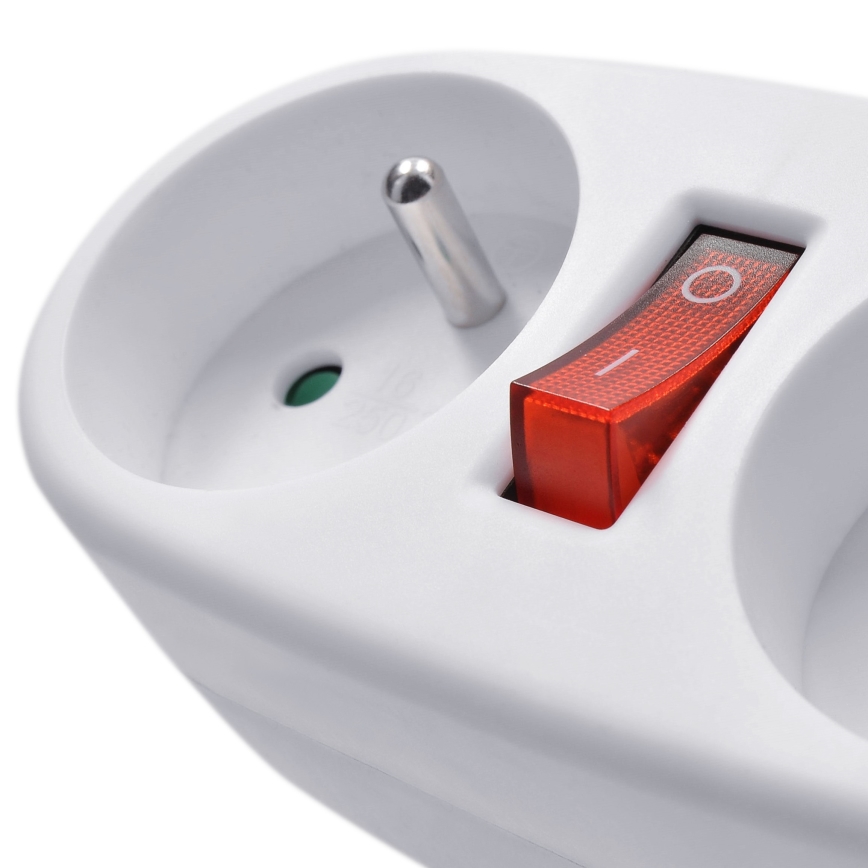 Rozbočovací zásuvka s vypínačem 2x 10A bílá