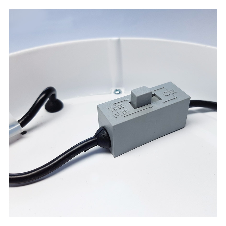 LED Stropní svítidlo LED/18W/230V 3000/4000/6000K 22,5x22,5 cm bílá
