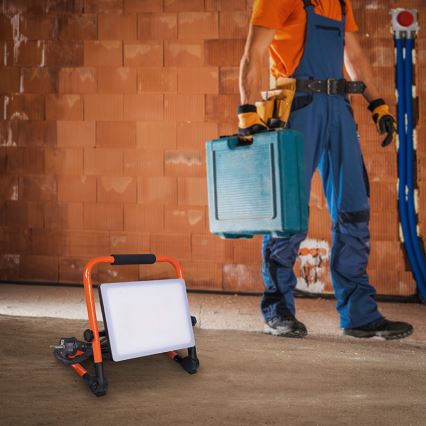 LED Reflektor se stojanem LED/100W/230V 4000K IP65