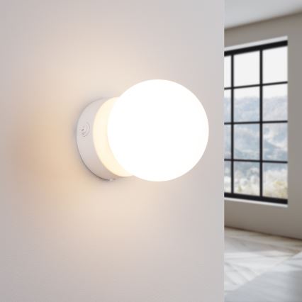 Nástěnné svítidlo YOLI 1xG9/8W/230V bílá