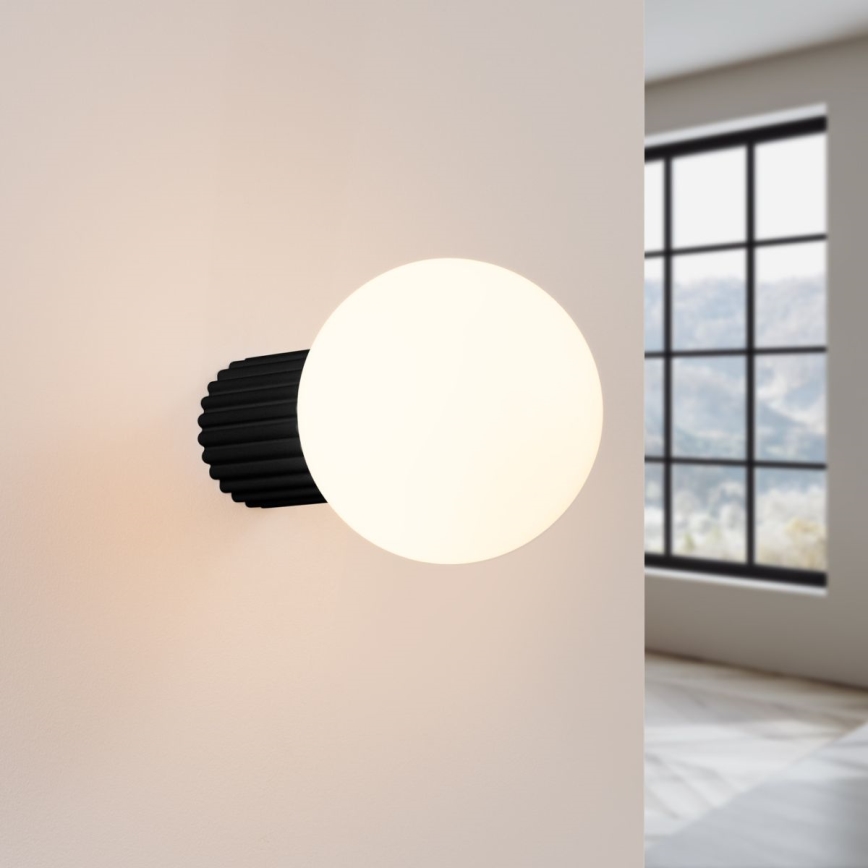 Koupelnové nástěnné svítidlo HALO 1xG9/8W/230V pr. 12 cm IP44 černá