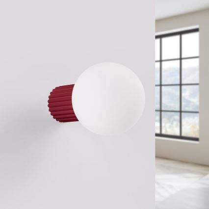 Koupelnové nástěnné svítidlo HALO 1xG9/8W/230V pr. 12 cm IP44 červená
