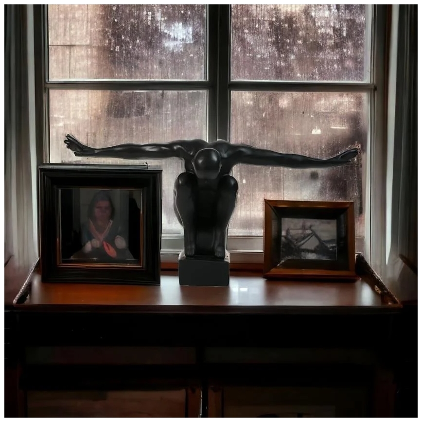 Stolní dekorace 19,5x16x38,5 cm pryskyřice/černá