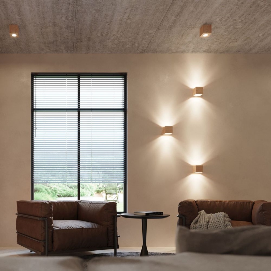 Stropní ventilátory se světlem
