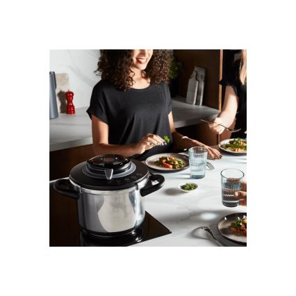 Tefal - Tlakový hrnec 8 l CLIPSO+ CHEF nerez