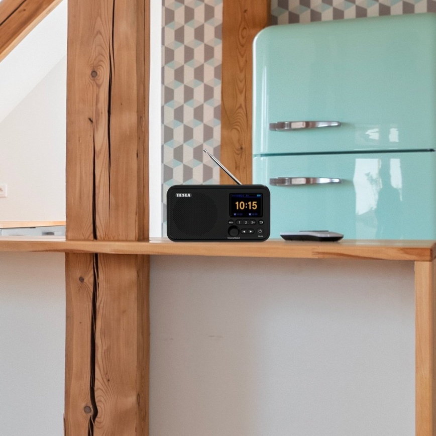 TESLA Electronics - Rádio DAB+ FM 5W/4000 mAh černá